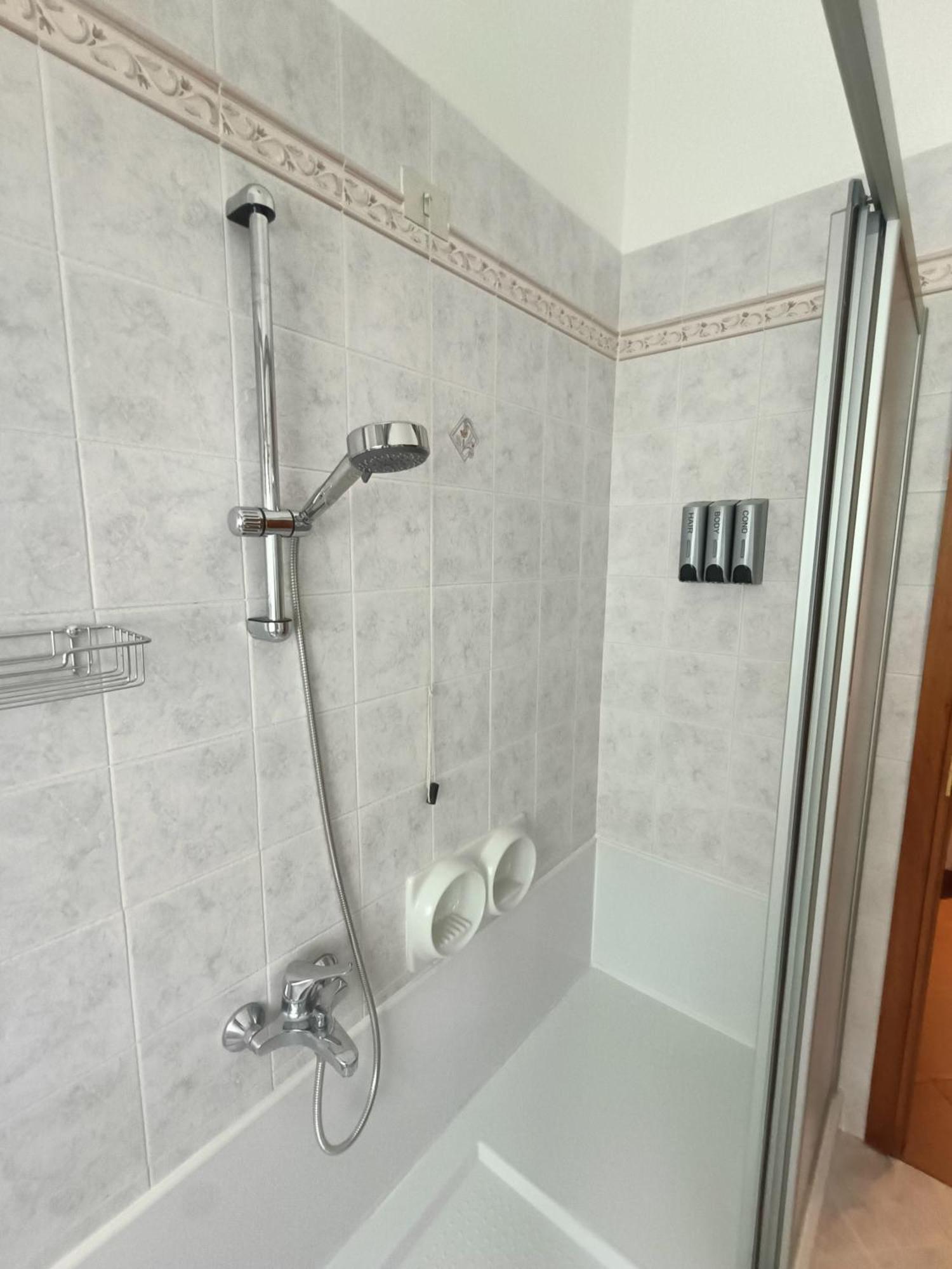 B&B Il Melograno Lomazzo Exterior photo